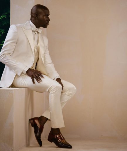An Ivory White Peak lapel ''Short Front'' tuxedo suit