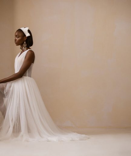 V-neck Corset Sheath Tulle Flowing Ball Dress