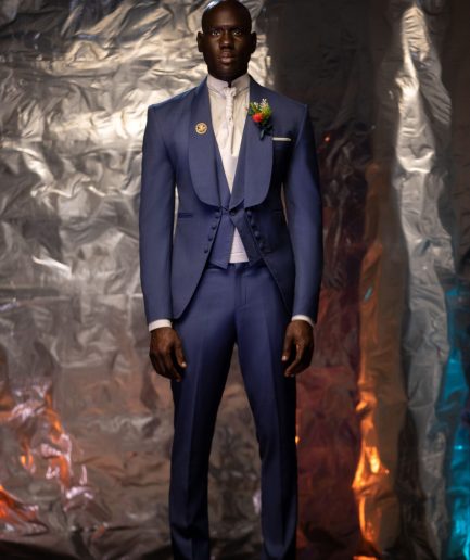 The “Lyttleton” two-pate intersected shawl lapel hand knitted Tuxedo blazer suit