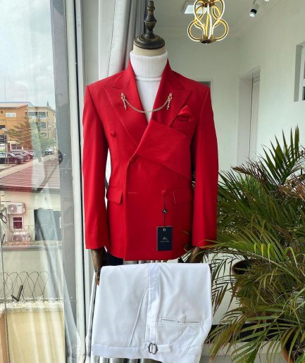 A Reloaded Red “Oranmiyan”Peak Lapel Tuxedo Suit