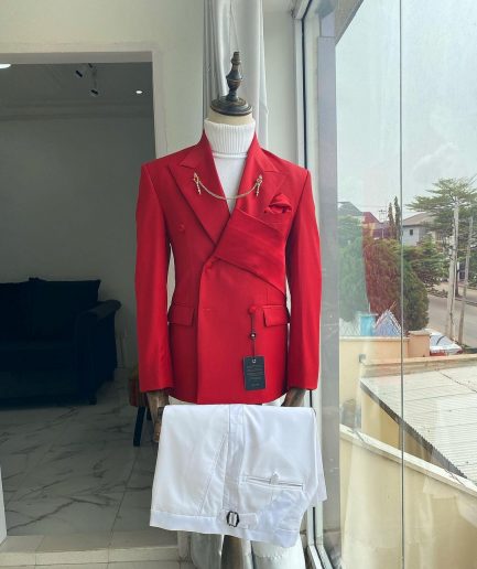 A Reloaded Red “Oranmiyan”Peak Lapel Tuxedo Suit