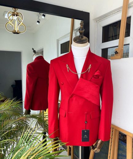 A Reloaded Red “Oranmiyan”Peak Lapel Tuxedo Suit