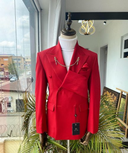 A Reloaded Red “Oranmiyan”Peak Lapel Tuxedo Suit