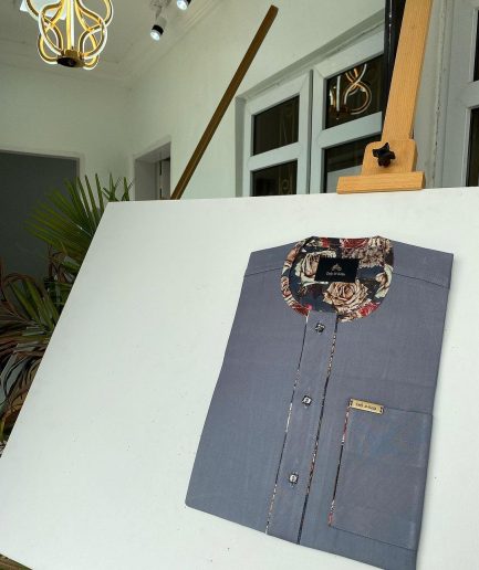 A Bright Grey Front Flap Traditional African Kaftan
