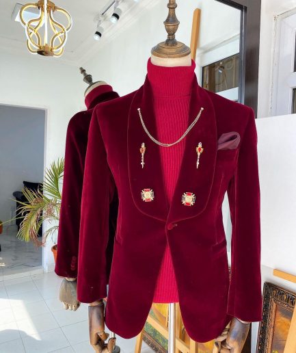A Reloaded "lacasa de papel'' burgundy Velvet tuxedo suit