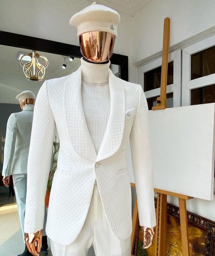 An Ivory white“Road To Damascus” Monochrome square patter jacquard tuxedo suit