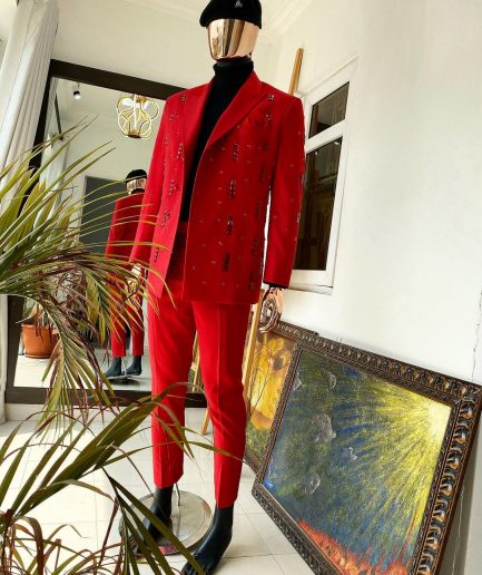 The Reloaded “Sinclair” red monochrome double-breasted suit