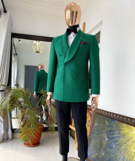 A Grass green double breasted shawl lapel floral pattern jacquard tuxedo suit