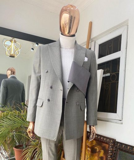 A Space Grey Reloaded “Oranmiyan” Suit