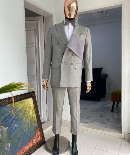 A Space Grey Reloaded “Oranmiyan” Suit