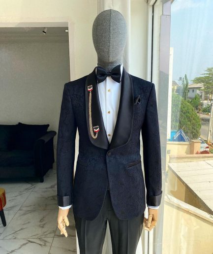 A Charcoal Black Floral Shawl Lapel Tuxedo Suit