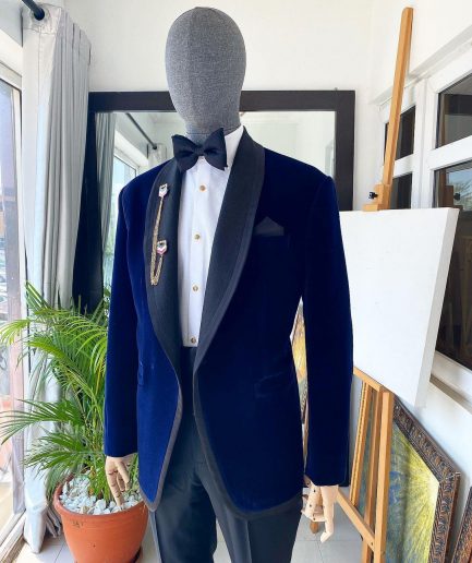 A Navy Blue Velvet Dinner Shawl Lapel Tuxedo Suit