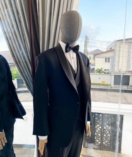 A Charcoal Black Jorgecari Merino Sheep Wool Shawl Lapel Tuxedo Suit