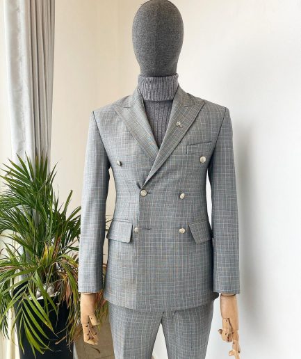 A Grey classic prince of wales peak lapel check fabric double breasted suit