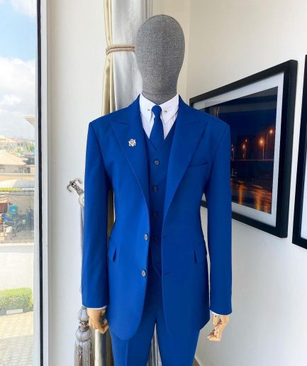 A “board room” Cool wool @scabal (501090) fabric cobalt blue peak lapel suit