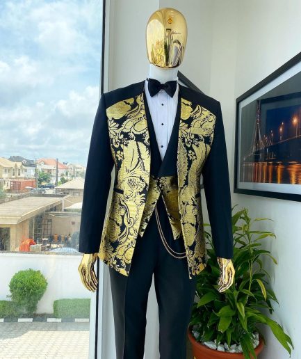 A Mid-mix cut charcoal black and gold floral metallic “Mandarin” lapel-less blazer jacquard suit