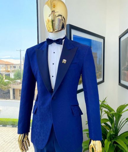 A Navy Blue Floral  Peak Lapel, One Button Jacquard Tuxedo Suit