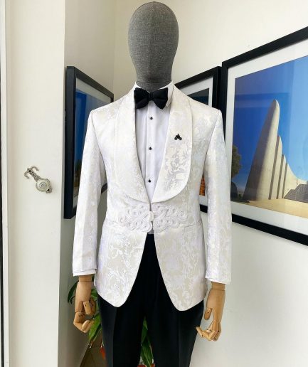 An Ivory White And Silver Shawl Lapel Floral Jacquard Suit