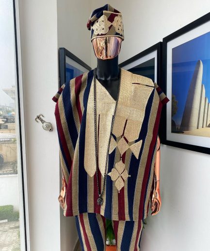 A burgundy, brown & midnight blue aso-oke African traditional dashiki