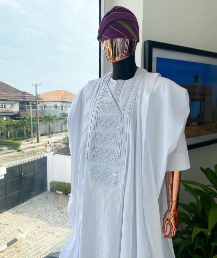 A Cocaine White dotted round and interwoven line embroidery agbada