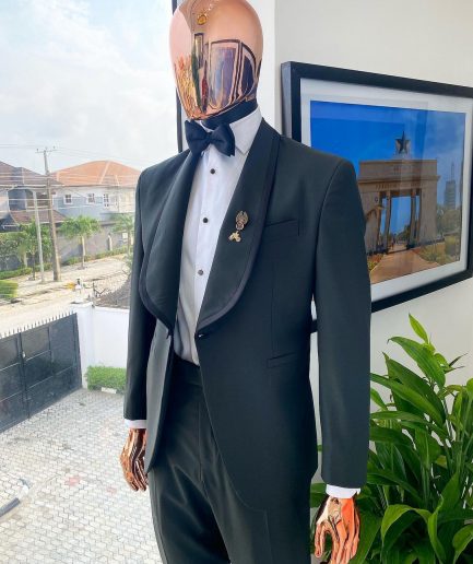 A Seaweed Green Shawl Satin Taped Lapel Tuxedo Suit.