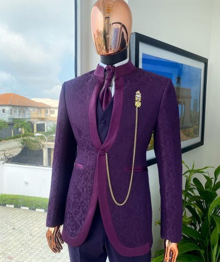 A “Pope” tapeless eggplant purple single button bishop neck suit