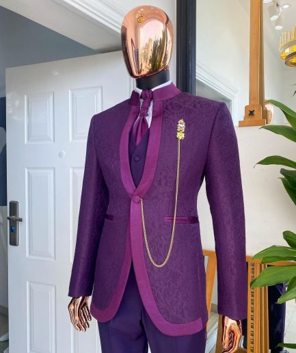 A “Pope” tapeless eggplant purple single button bishop neck suit