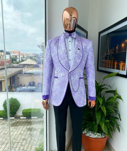 A reloaded “Mandarin” orchid purple and ivory floral pattern shawl lapel jacquard suit