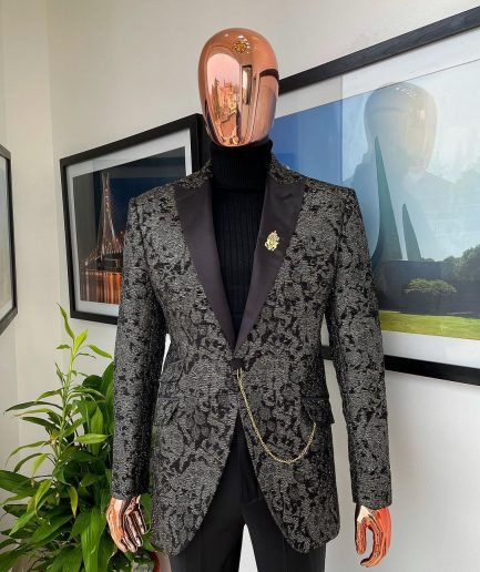 A Metallic coarse pattern jacquard peak lapel Suit