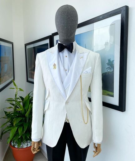 An Ivory white reloaded “celestial” teardrop pattern jacquard hand-picked peak lapel tuxedo Suit