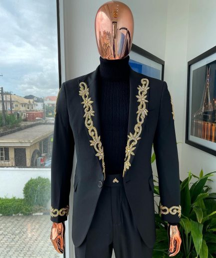 A reloaded “Vegas” Monochrome Charcoal black peak lapel Suit