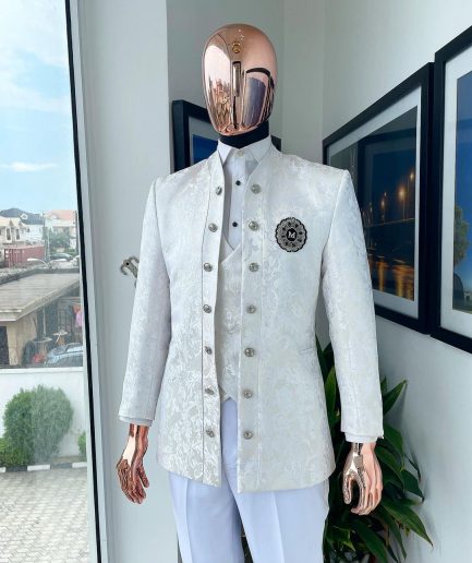 An Ivory white reloaded “stratosphere” dispersed pattern jacquard Suit.