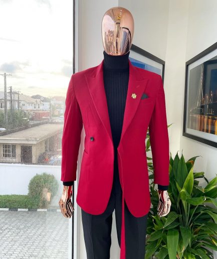 A Maroon Red Peak Lapel One Button, Rope Detailing Suit