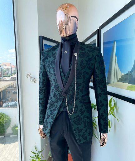 A Green Floral Jjacquard “LT” Front Cut Tuxedo Suit