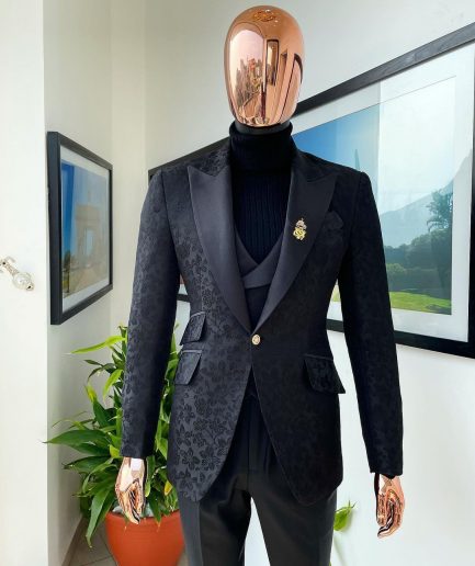 A monochrome “Mandarin” dispersed floral charcoal black peak lapel tuxedo jacquard suit