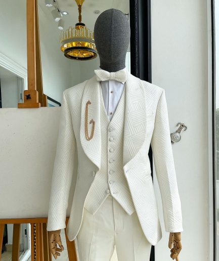 An ivory white, shawl lapel, “maze” line intersection Japanese patterned jacquard suit