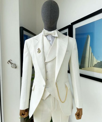 An Ivory white, Peak Lapel, Seamless Geometric Patterns Jacquard Suit