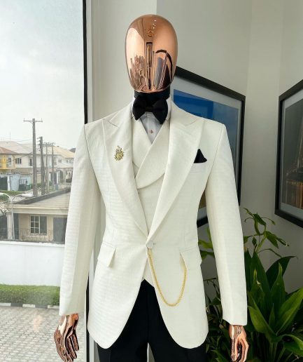 An Ivory White, Peak Lapel Seamless Geometric Patterns Jacquard Suit