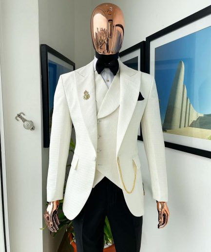 An Ivory White, Peak Lapel Seamless Geometric Patterns Jacquard Suit