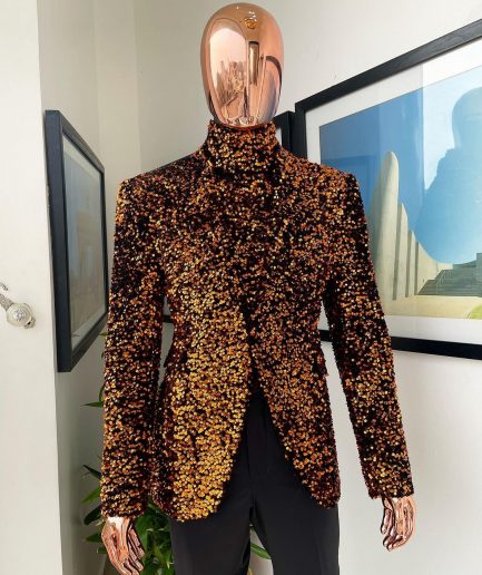 The “Young and Restless” fire orange peak lapel suit