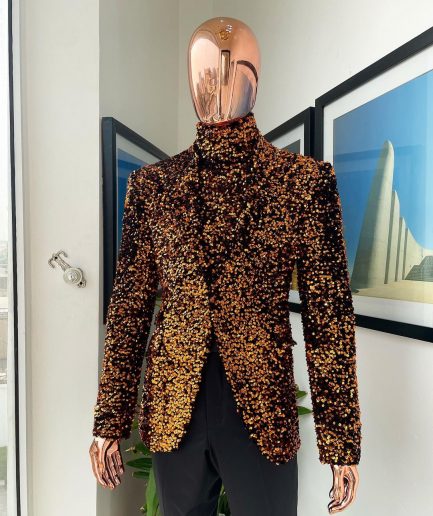 The “Young and Restless” fire orange peak lapel suit