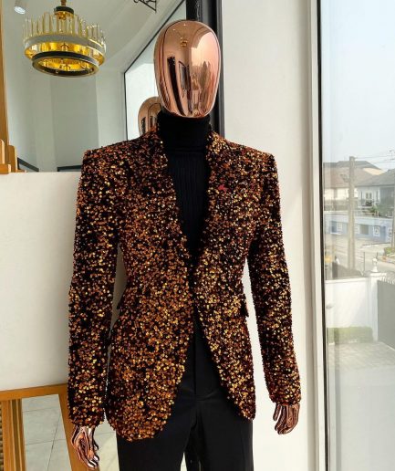 The “Young and Restless” fire orange peak lapel suit