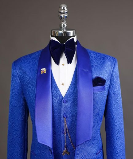 A Royal Blue Shawl Lapel Tuxedo Suit