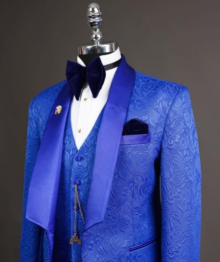 A Royal Blue Shawl Lapel Tuxedo Suit