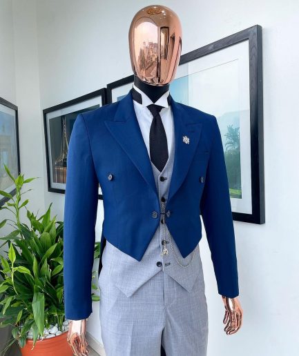 A Navy Blue Peak Lapel Tail Suit