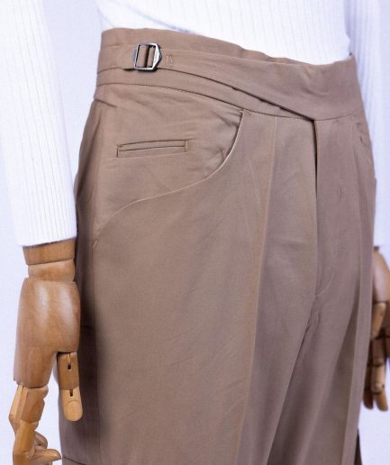 A Brown “Pirate” Polished Chinos, Layered Double Breasted, 12 Buttons, Peak Lapel Pearl Horn Blazers Suit