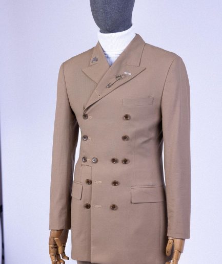 A Brown “Pirate” Polished Chinos, Layered Double Breasted, 12 Buttons, Peak Lapel Pearl Horn Blazers Suit