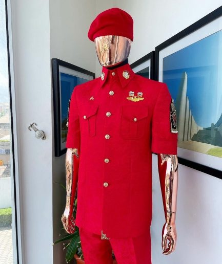 A reloaded Candy red, “veteran” vintage “Havana” French safari suit