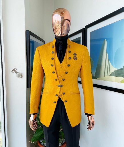 The “Monaco” honey yellow, single button front cut layered suit