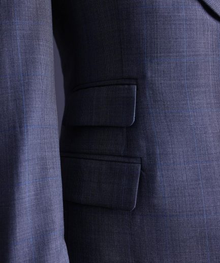 A light grey, windowpane check, monochrome nobility super “140s” “Board Room” Notch lapel suit